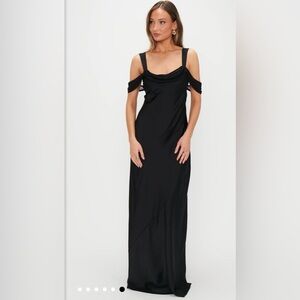 Show Me Your MuMu Elegant Black Off-Shoulder Maxi Bella Dress
